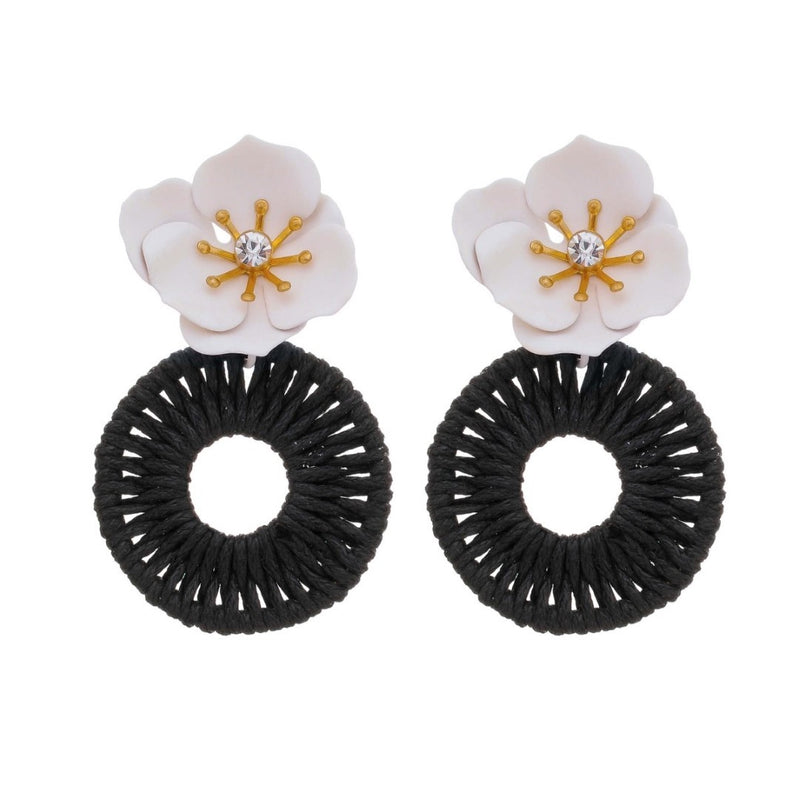 Brinco de Flor Azaléia Branco e Preto