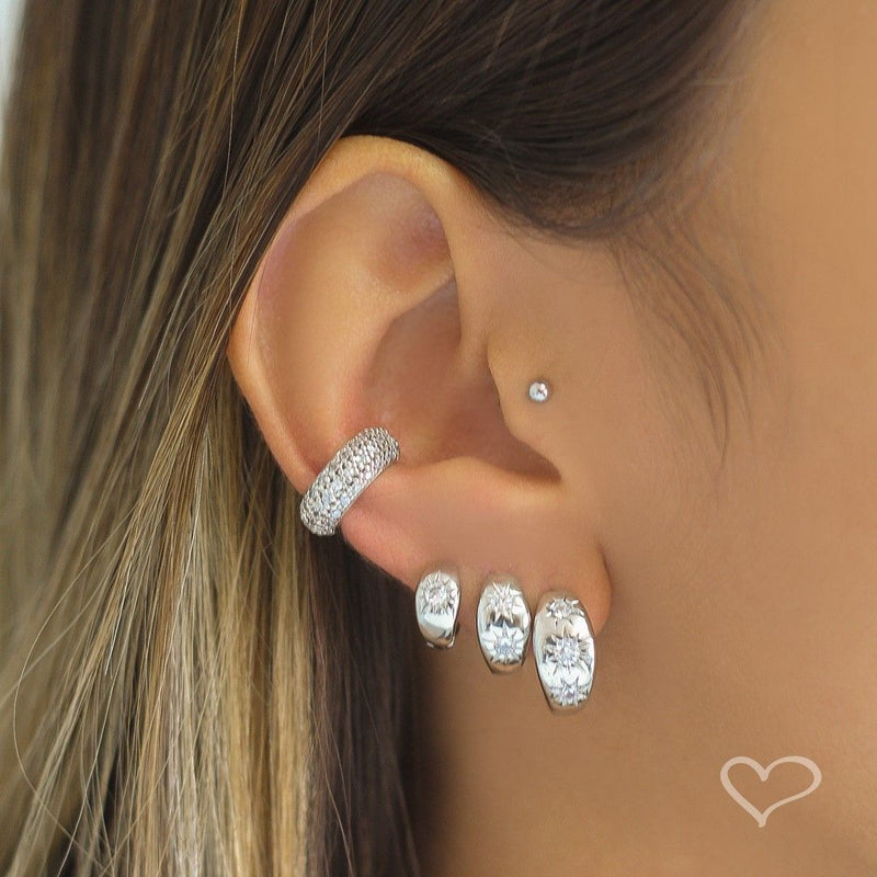 Trio de Brincos Argolinhas Cacá Estrelas Zircônias Folheado em Ródio Branco