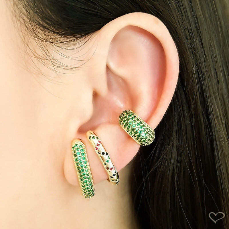 Brinco Ear Hook Helô 3 Fileiras Zircônias Esmeralda Folheado a Ouro 18k