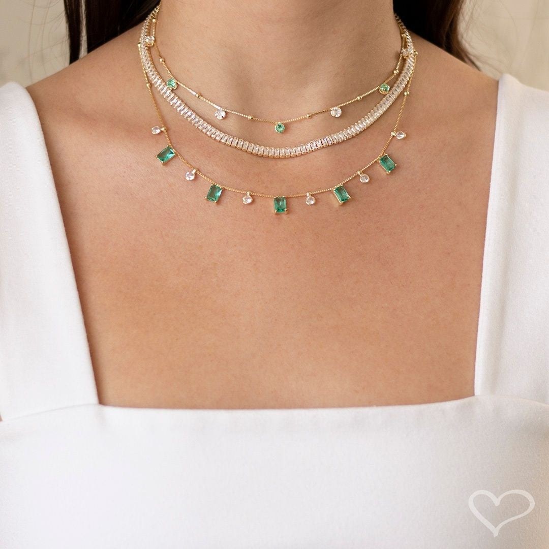 Choker Piuka Taylor Pequena Zircônias Baguete Cristal Folheado a Ouro 18k