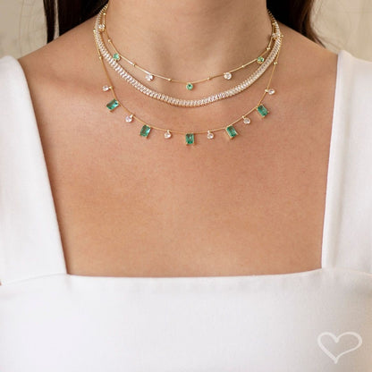 Choker Piuka Taylor Pequena Zircônias Baguete Cristal Folheado a Ouro 18k