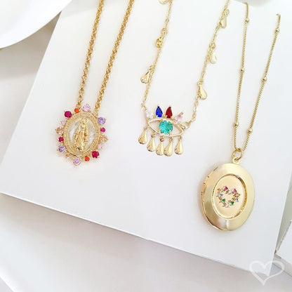 Colar Nossa Senhora das Graças Medalha Milagrosa Zircônias Coloridas Folheado a Ouro 18k