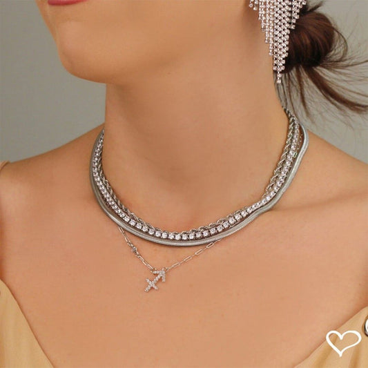 Choker Malha Metal Fina  Folheado em Ródio Branco Fernanda
