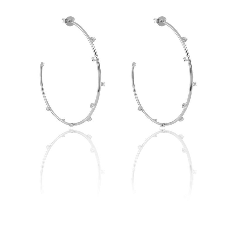 Brinco Piuka Mari Argola Zircônias Lateral Folheado em Ródio Branco