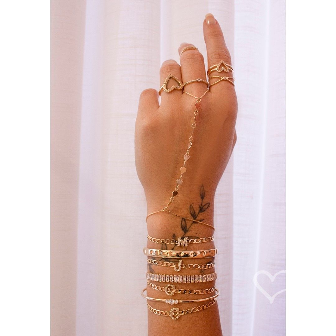 Pulseira Piuka Hana Letra Inicial Zircônias Folheada a Ouro 18k