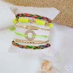 Pulseira Piuka Charlotte Fios de Seda Ajustável Círculo Zircônias Verde Neon Folheada a Ouro 18k