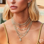 Colar Ponto de Luz Búzio Yasmim Zircônias Folheado a Ouro 18k