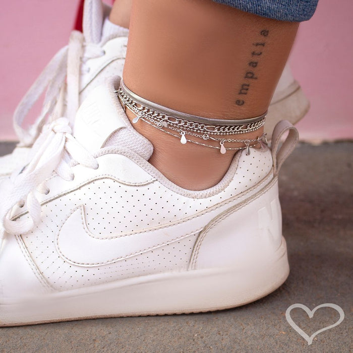 Tornozeleira Piuka Teni Elos Folheada em Ródio Branco