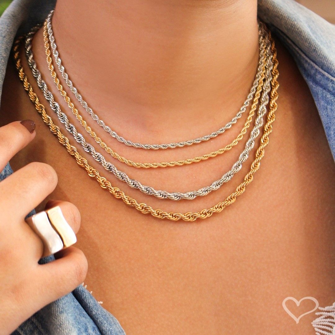 Colar Curto Piuka Priscila Cordão Baiano Folheado a Ouro 18k