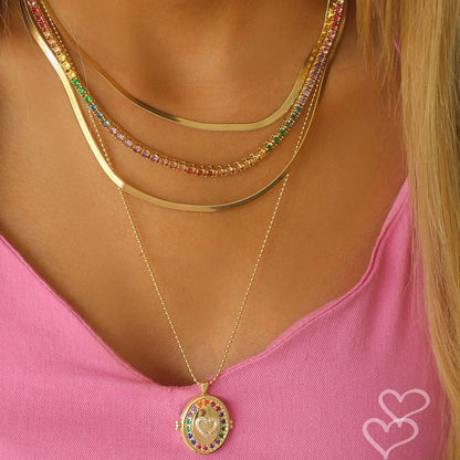 Colar Relicário de Coração Life Zircônias Coloridas Folheado a Ouro 18k