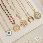 Colar Piuka Luna Chifre Italiano Zircônias Coloridas Folheado a Ouro 18k