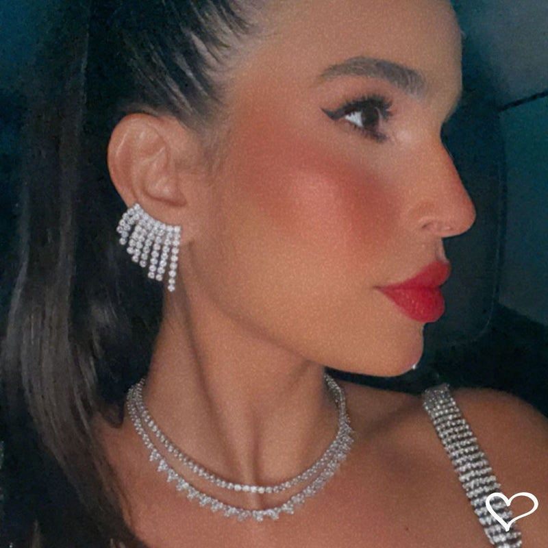Brinco Ear Cuff Brigite Zircônias Franjas Folheado em Ródio Branco