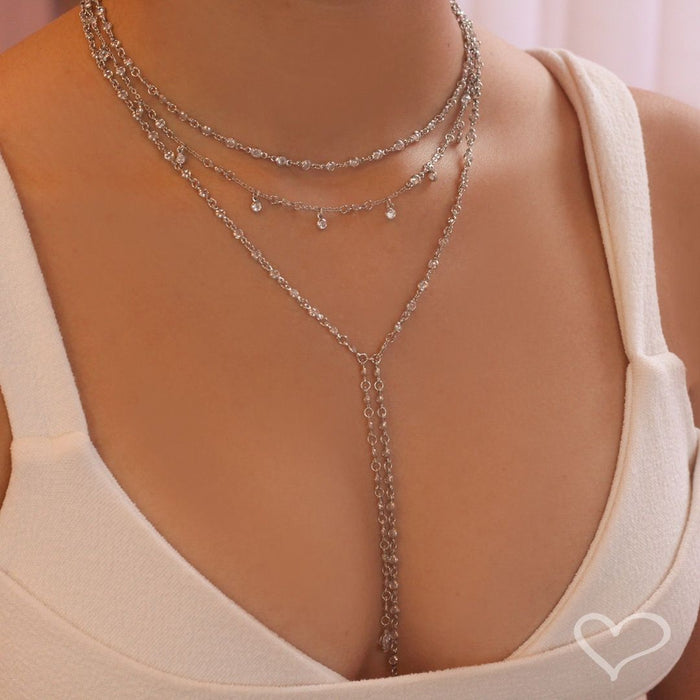 Colar Gravatinha Shine Zircônias Folheado em Ródio Branco