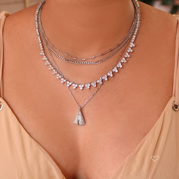Colar Nossa Senhora Zircônias Folheado em Ródio Branco Piuka