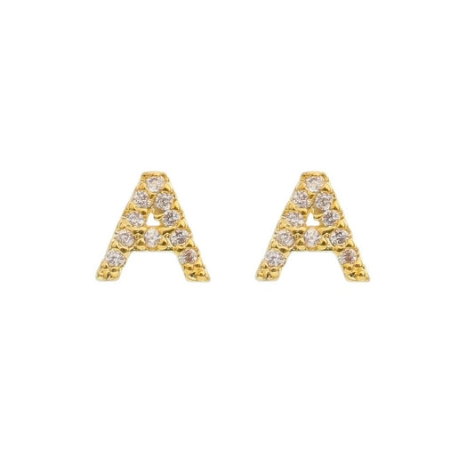 Brinco Mini Letra Inicial Zircônias Folheado a Ouro 18k
