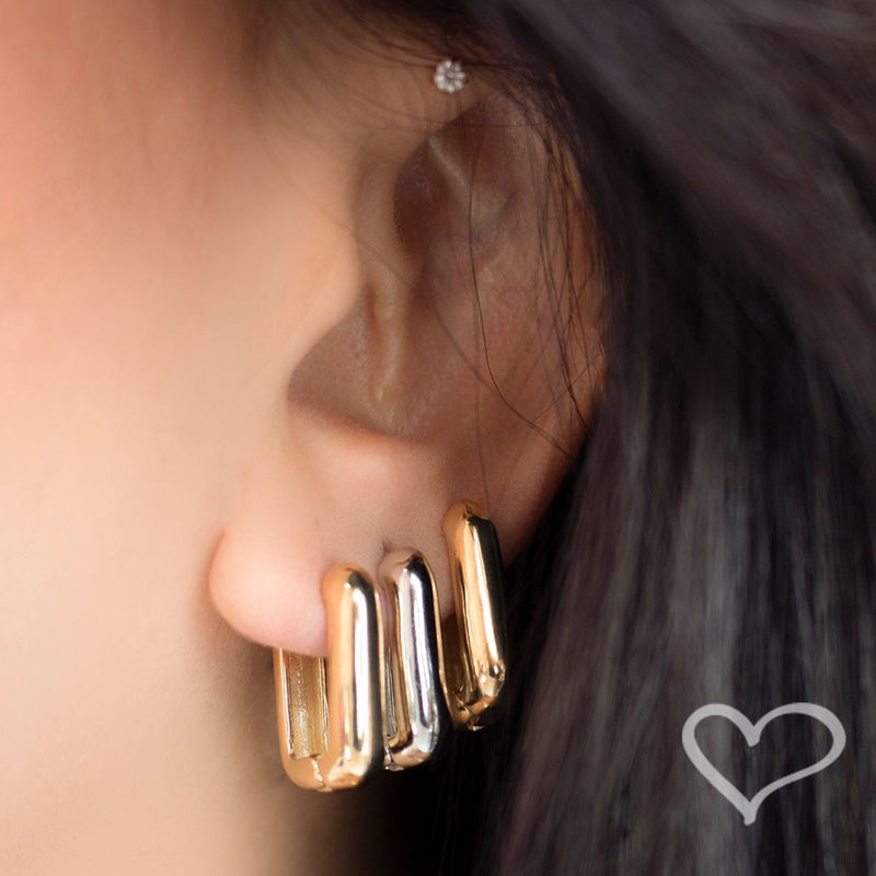 Brinco Helena Lisa M Retangular Folheado em Ródio Branco