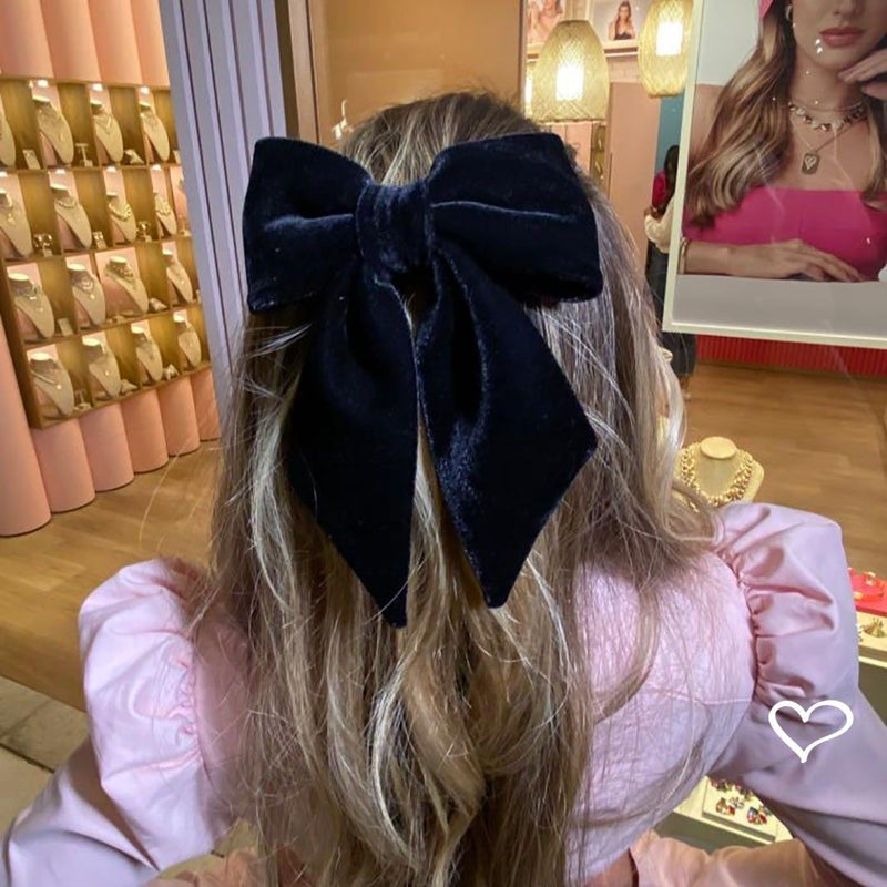 Laço de Cabelo Nat Veludo Alemão Preto