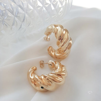 Brinco de Argola Croissant Natália Folheado a Ouro 18k