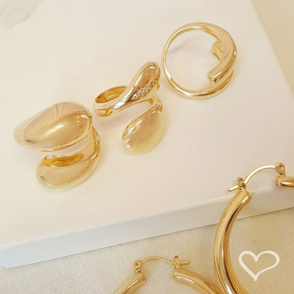 Anel Valentina Vintage Semi Aberto Zircônias Folheado a Ouro 18k