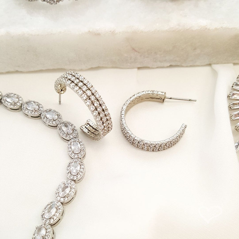 Brinco de Argola Kate M Zircônias Folheado em Ródio Branco