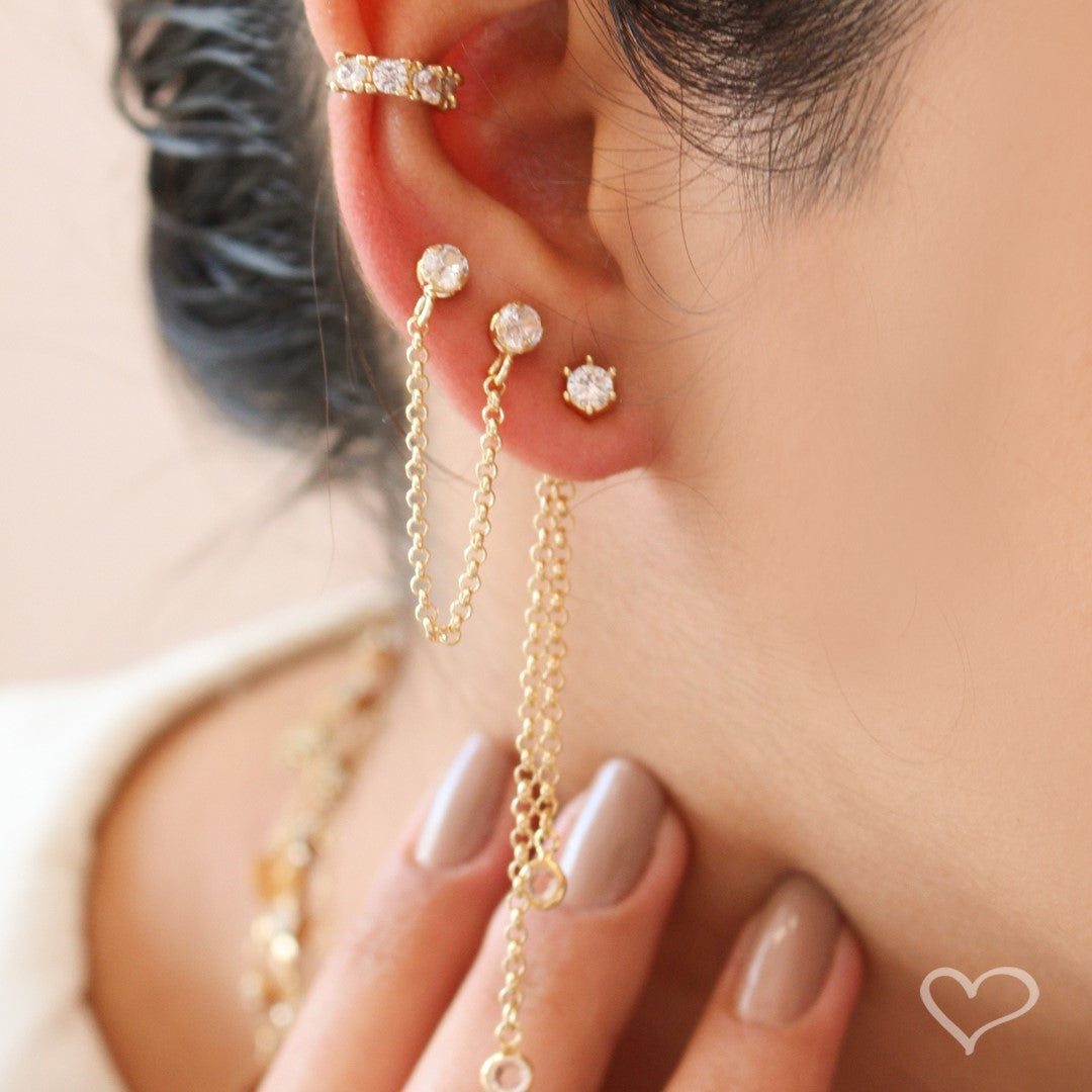 Brinco Ear Line Lyna Ponto de Luz Zircônias Folheado a Ouro 18k