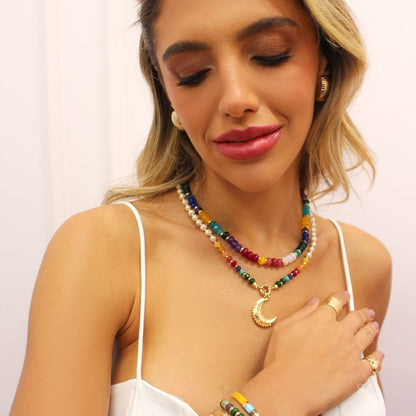 Colar Mia Lua Pérolas de Água Doce Pedras Naturais Multicoloridas Folheado a Ouro 18k