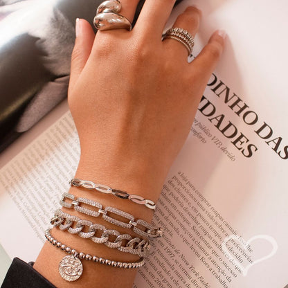 Anel Bruna Duas Voltas Zircônias Folheado em Ródio Branco