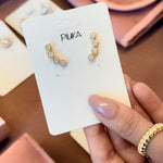 Brinco Ear Cuff July Zircônias Folheado a Ouro 18k
