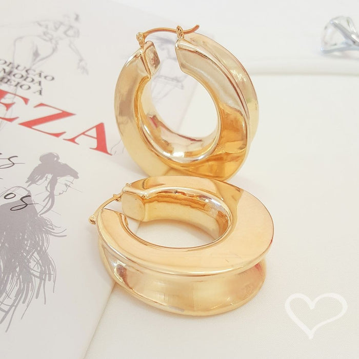Brinco de Argola Tubo Loren Folheado a Ouro 18k Piuka