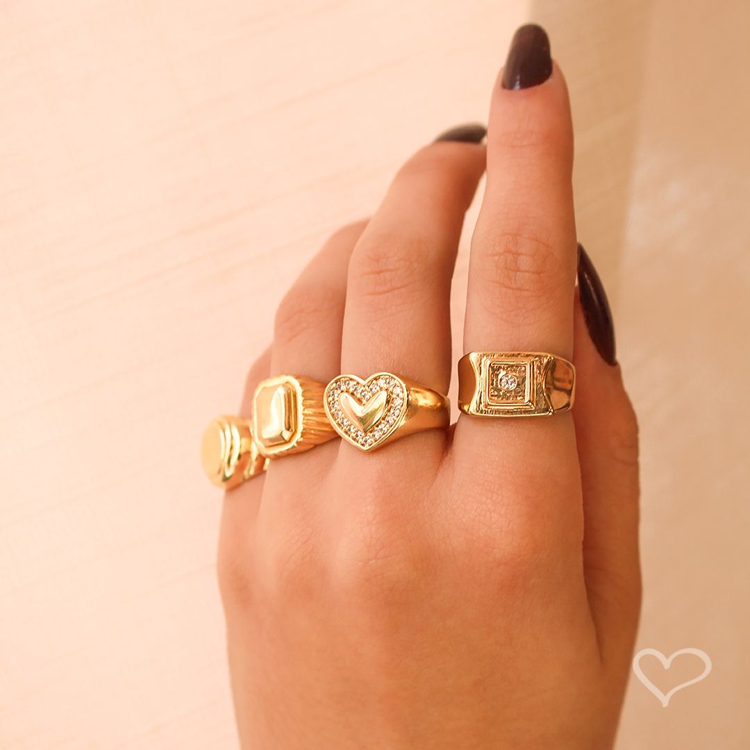 Anel de Dedinho Lara Coração Zircônias Folheado a Ouro 18k