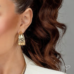 Brinco de Argola Texturizada Michelle Folheado a Ouro 18k