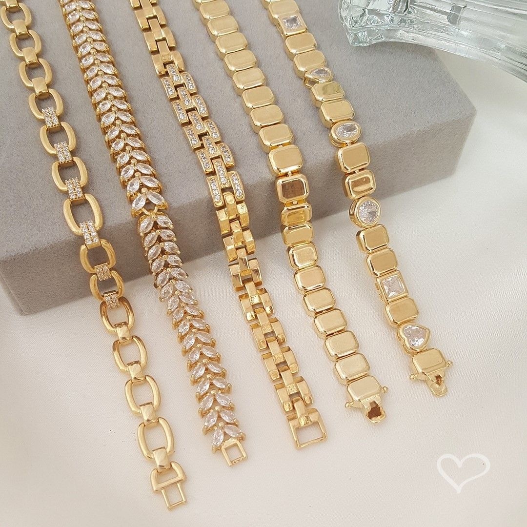 Pulseira Cleo Elos Quadrados Zircônias Folheada a Ouro 18k