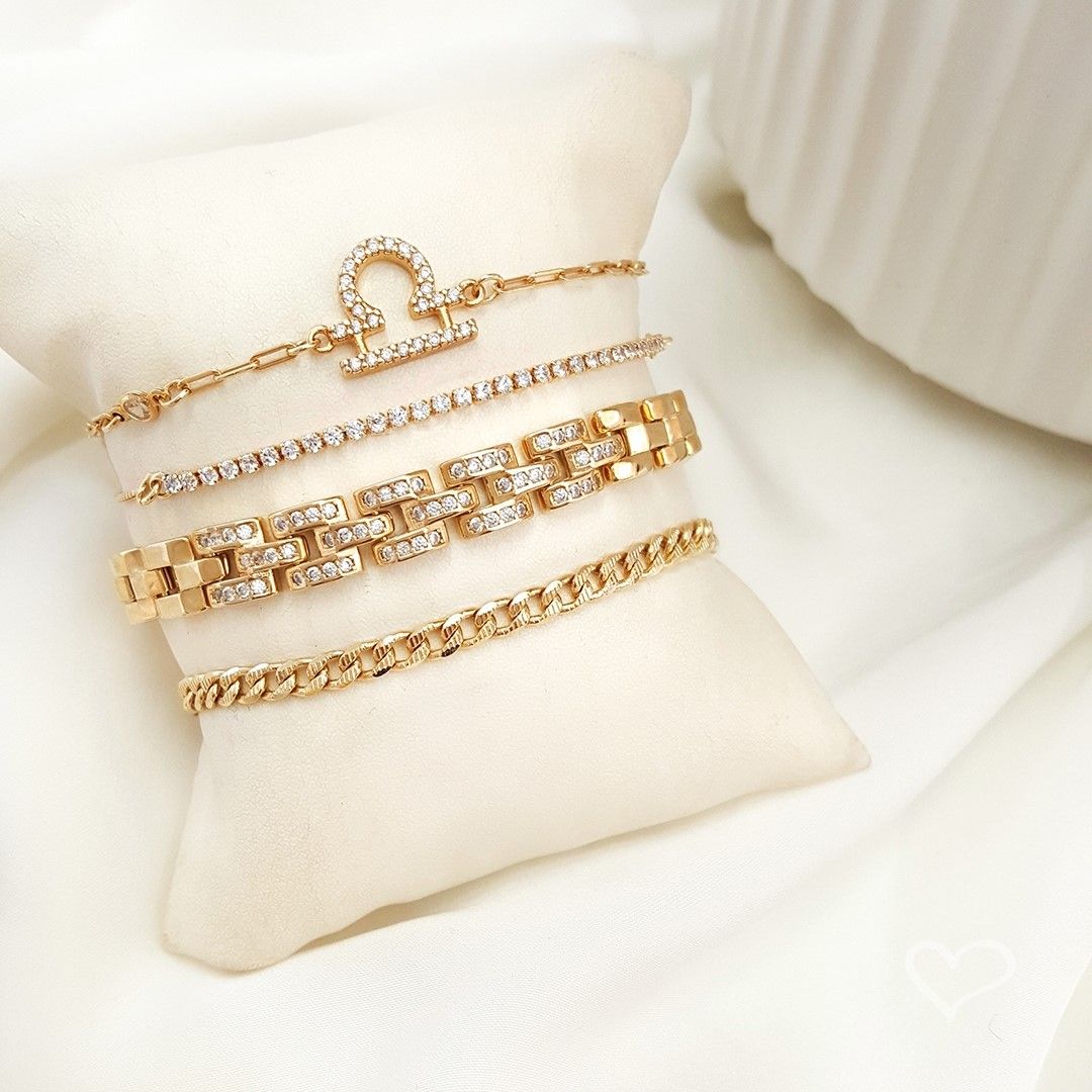 Pulseira Cleo Elos Quadrados Zircônias Folheada a Ouro 18k