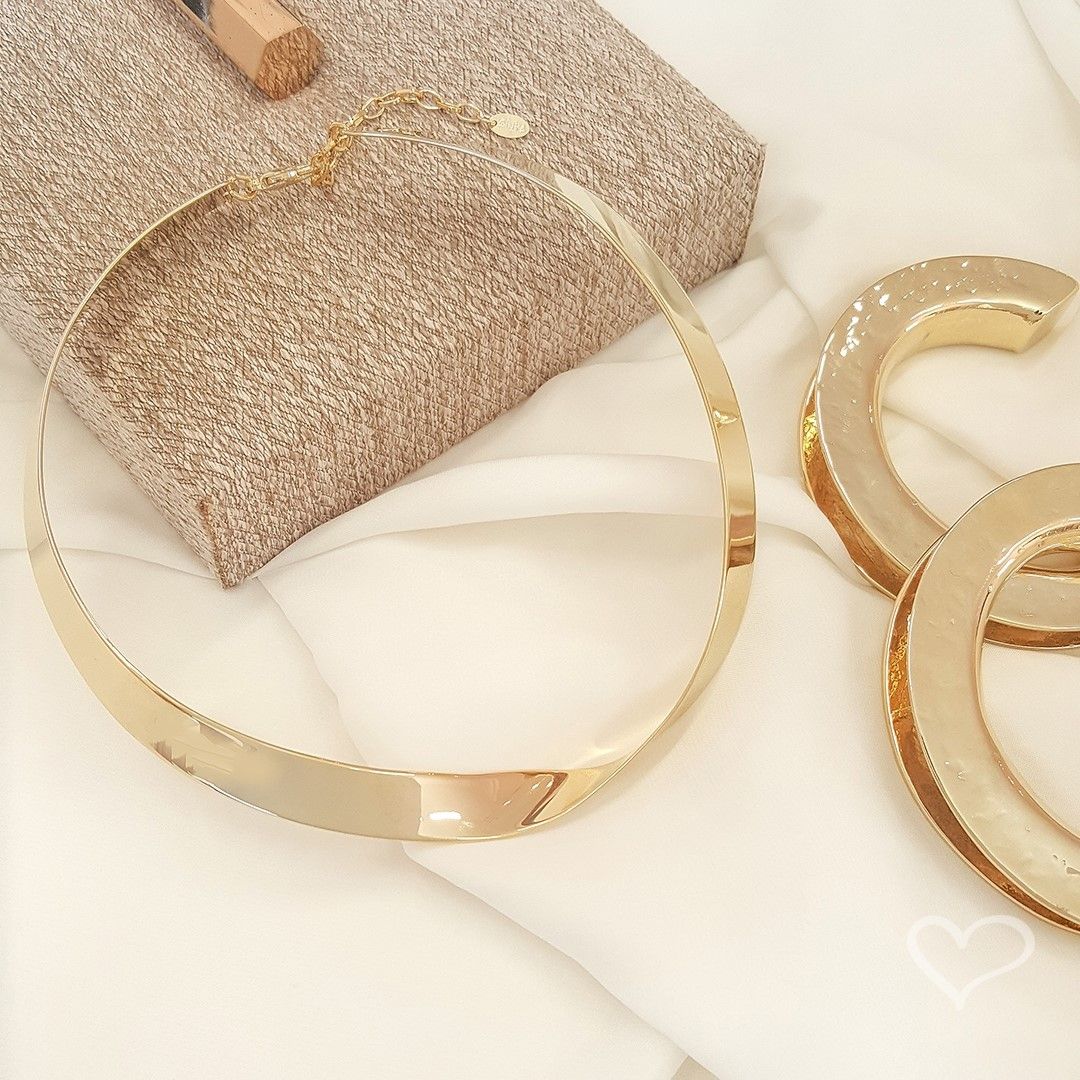 Choker Clarissa Metal Dourada