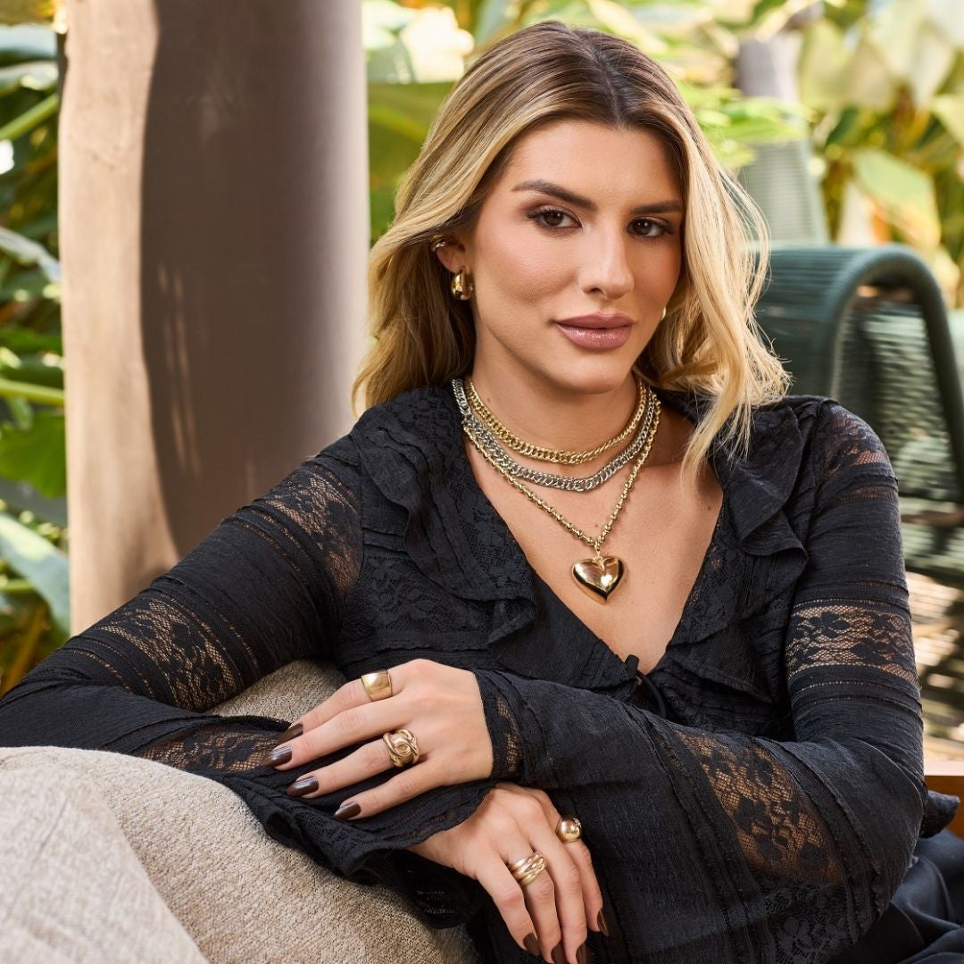 Choker Serena Elos Malha Larga Folheada à Ouro 18k.