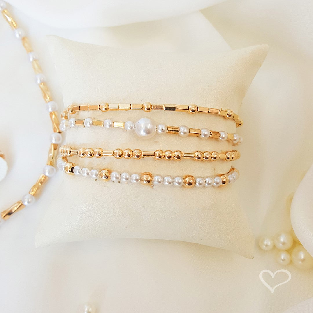 Pulseira Kel Bolinhas Pérola de Água Doce Folheada Ouro 18k