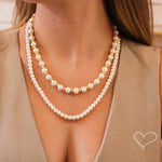 Colar de Pérolas Shell Pequeno Alexandra Folheado a Ouro 18k