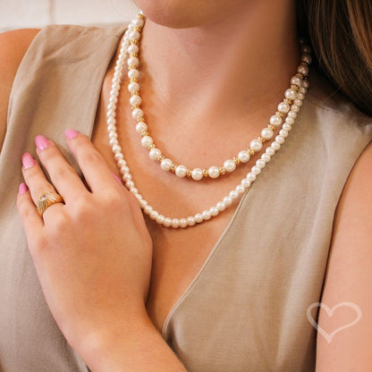 Colar de Pérolas Leonor Tubos Metal Folheado a Ouro 18k