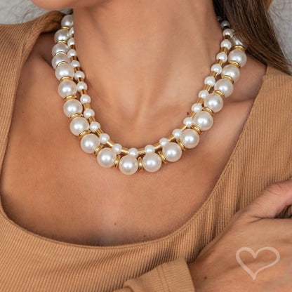 Colar de Pérolas Leonor Tubos Metal Folheado a Ouro 18k