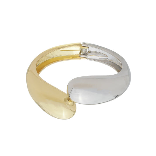 Brinco Isadora Matelado Flor Folheado a Ouro 18k