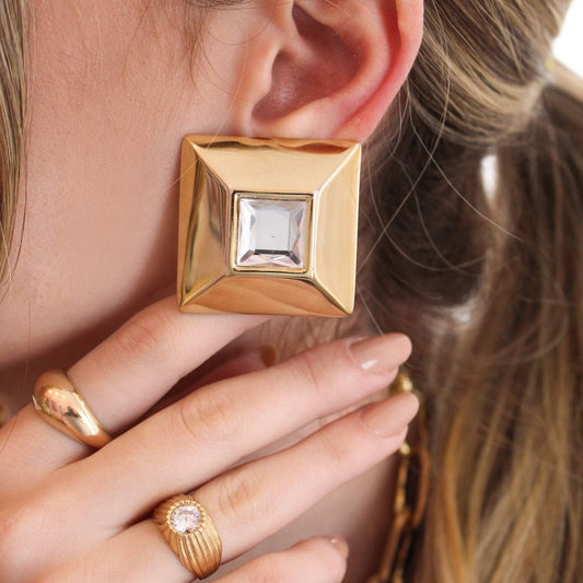 Brinco Iris Quadrado Chaton Dourado