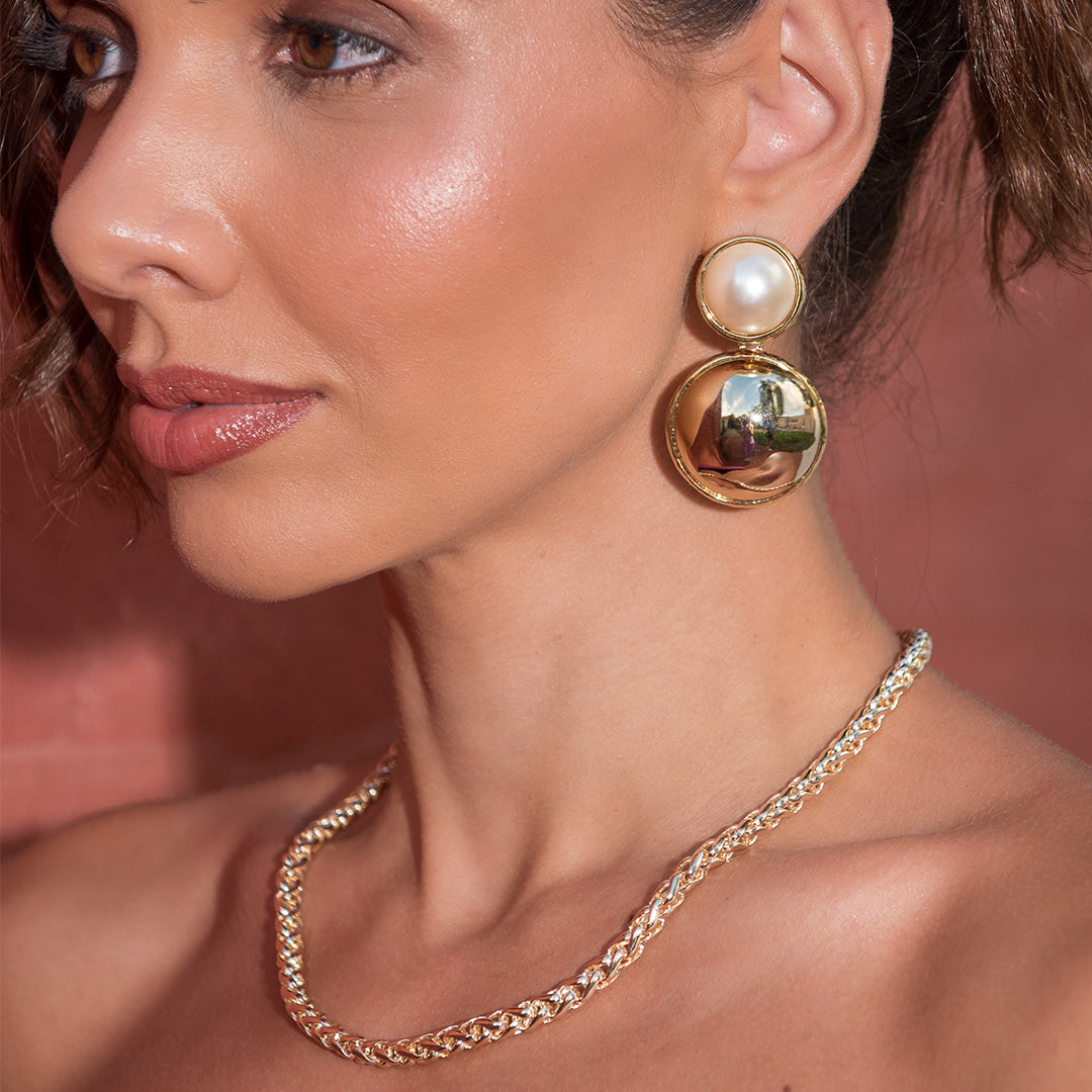 Brinco Lívia Redondo Pérola Dourado