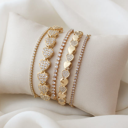 Bracelete Bruna Corações Zircônia Folheado a Ouro 18k