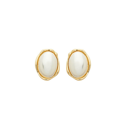 Brinco Botão Oval Marilia Resina Madrepérola Dourado