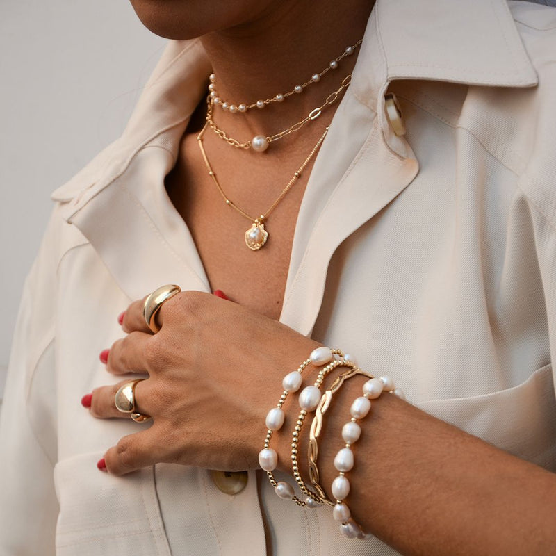 Choker Duas Voltas Melinda Elos Pérolas Folheada a Ouro 18k