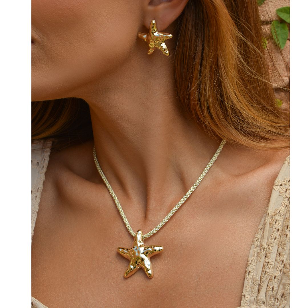 Colar Corda Nude Fiorella Pingente Estrela do Mar Folheado a Ouro 18k