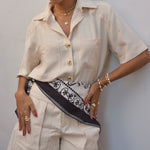 Lenço de Seda Maitê Paisley Branco e Preto