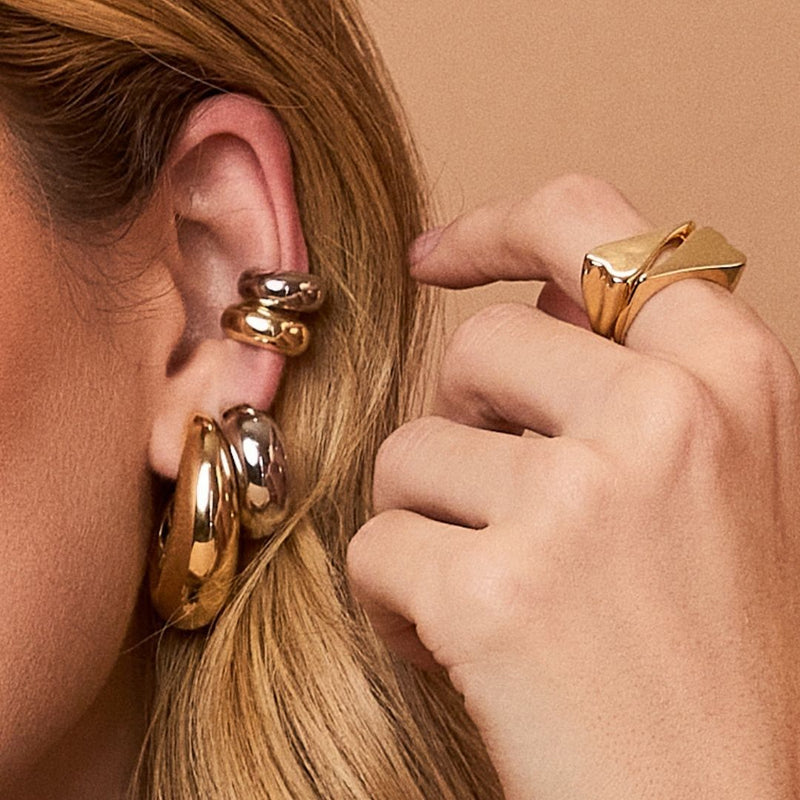 Brinco Argola Taylor Folheado a Ouro 18k
