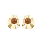 Brinco Marina Gota Resina Marrom Folheado a Ouro 18k