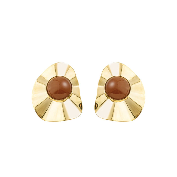 Brinco Marina Gota Resina Marrom Folheado a Ouro 18k